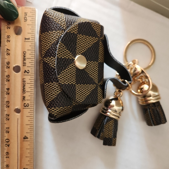 *NEW* Mini Bag Charm / Keyring / Keychain / AirPod Case / Tassels - Purse decor - Picture 6 of 9